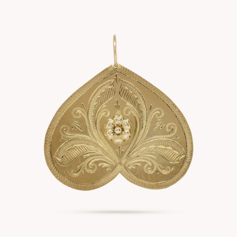 Cinzel | Buterfly Flower pendant